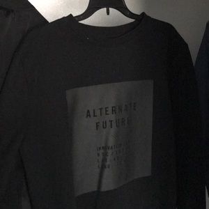 Black long sleeve pull over